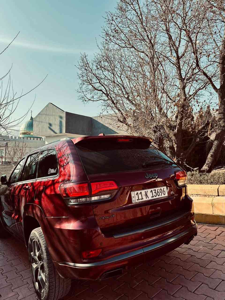 السلام عليكم
جيب S 2020 خليجي
محرك وكير كفاله 
بيها صبغ على كد شبرين ب تكمه وتقويسه الباب عكس السايق طخه كلش بسيطه 
فول مواصفات S
رادار جانبي نقطه عمياء
سياقة الاليه مع تحديد المسار
حجم المحرك: 3600
فور ويل 4/4 ماوس
دبل سلايت بانوراما
تشغيل عن بعد شفتات ستيرن
جنطه كهربائي شفط
دبل كزوز خلفي
حساسات اماميه + خلفية
بصمه تشغيل بصمه ابواب
سستم صوت  12 سماعة
دمامي خلفي بلصندوك
قطعتين تبريد ثلج
كشن خزن ميموري 3 وضعيات
مقاعد جلد اصليه لون مشمشي بلاد كهرباء (تدفئة+تبريد)
ندفئه بلاستيرن
مري شفط
مري قلاب
الداخل المشمشي مميز 
Navigatio_(نظام_خرائط (نظام ملاحة
كامرة خلفية دوارة اصلية
استيرن كهرباء + تدفئة
فول تحكم استيرن (جهتين امامي + جهتين مري جانبي تدفئة مرايا جانبية حساسة للضباب تعمل للقائياً + اشارة بالمري
لايت عدسة زينون 
كشافات زنون
زراكات لايت
برده صندوق شركه
السياره جديده  وفول كلشي مناقصها تشغل وتطلع وهيه  احلى من الصور
رقم بغداد مشروع وطني + سنويه + فحص كله جديد 
العنوان بغداد 
للاستفسار :***********
