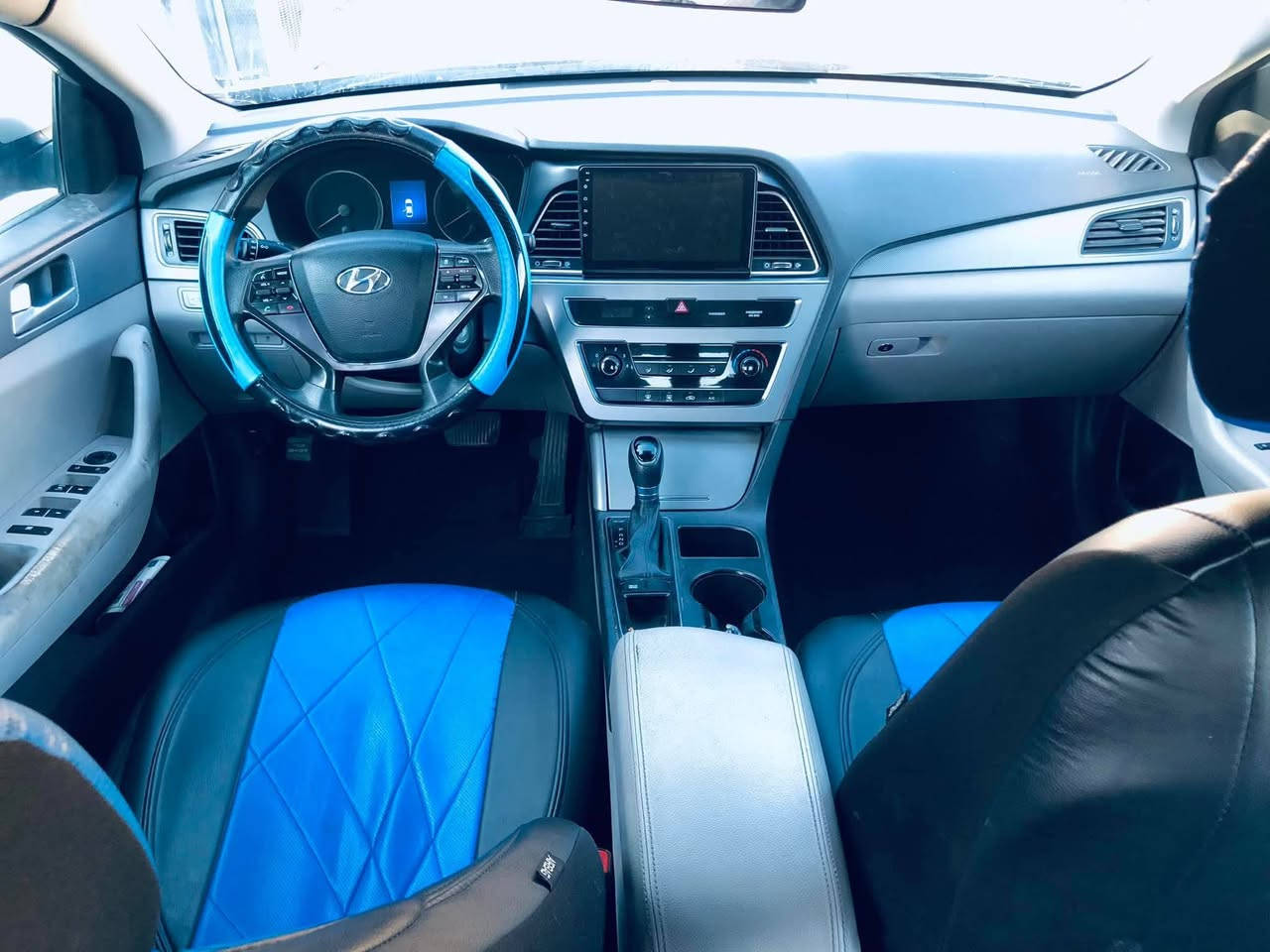 السلام عليكم مرواس  فقط
سوناتا 2015 بغداد بسمي هزه رقم سنويه جدد ماشيه 140

وارد ضررها مرفق وبسيط بيها رشة كلير بالجهة اليمنه من امريكا بدون اي ضرر فقط كلير شرط سونار

كير صدر محرك تبريد كله مكفول بدون اي نقص

شواصي لغود دواخل شخط مابيهم ليبل واحد 

عنوان ديالي رقم تلفون ***********
