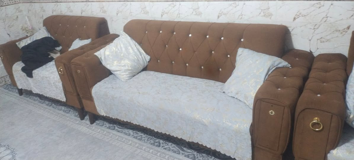 تخم تزكام 10 نفرات السعر مالته 325 
***********
