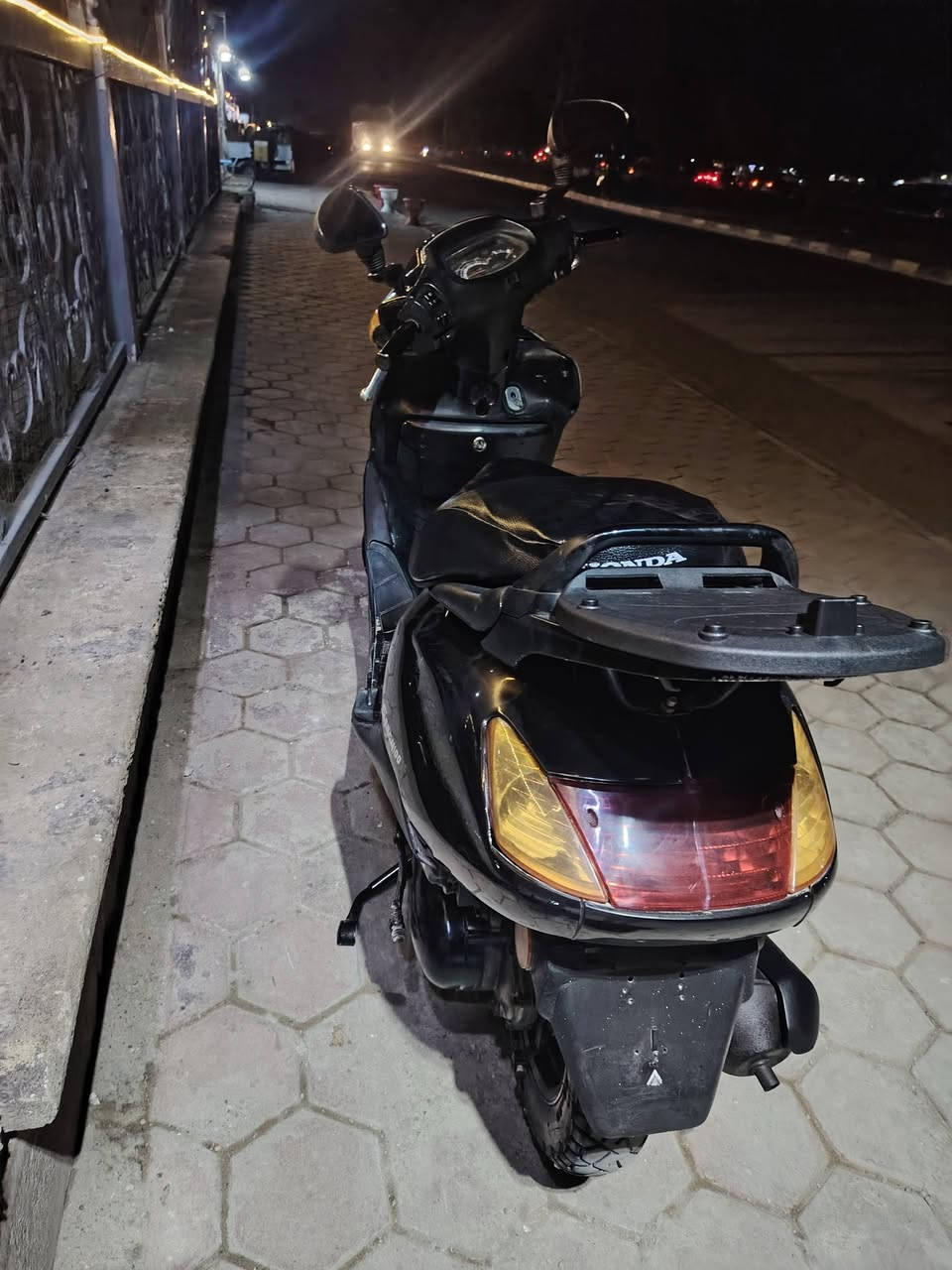 سلام عليكم سبيسي ياباني للبيع مكينه ناعمه كهربائيات شغالة كابريتر اصلي كفرات ابو 5 اختوم للاستفسار *********** مكاني كوت مركز المدينه السعر مناسب جدا بخدمه الشراي
