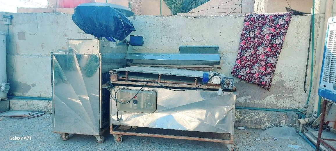 سلام عليكم عندي فرن دوار يراني وياه ثالث عرباين قطاعه خط مال صمون كهربائي البيع لو فرن دوار يراني مراوس فرن طبقي الن ما عندي مكان اخلي فرن دوار ريد راوس فرن دوار بطبقي مكان كربلاء اتصال على هذا رقم (***********)
