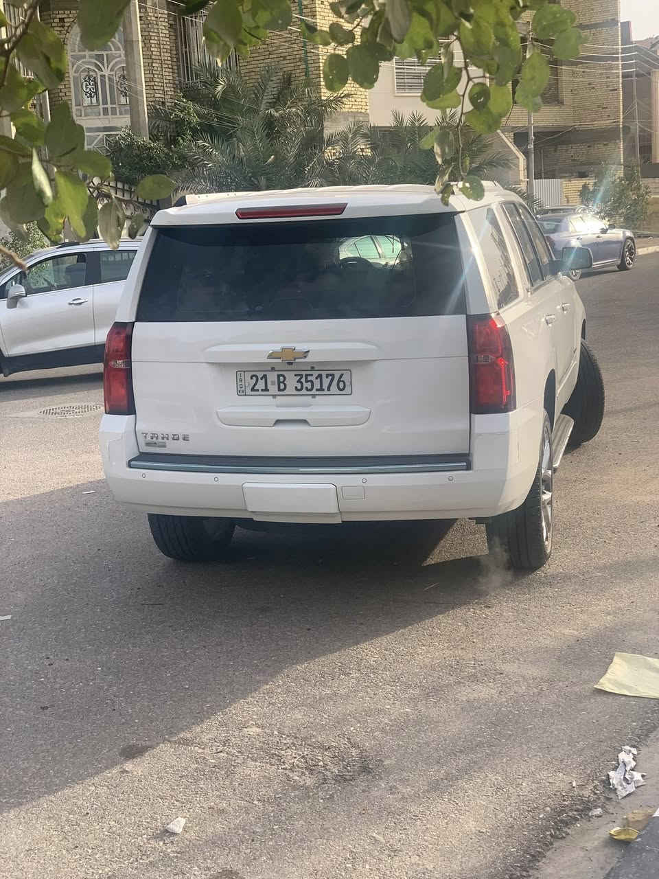 تاهو  LTZ موديل 2015 ( خليجي)
كفاله عااااامه

للبيع  فول فول مواصفات 

رقم سليمانيه   مواصفات 1/1 

سيارة حيــل حلوة مرتبة جديدة 
شاشة جبير

قاصة

رادار امامي وخلفي 

حساس 

كامرة 

 يدات بصمة 

كشـن تبريد تدفئة 

كشن جلد لون قرمدي المرغوب 

بصمة عدد 2
سماعات BosE

بلاجكتور 

كامل زينون

ويل وتاير22

كشن خزن 

ستيرن كهربائي 

تحديد سرعة

بلوتوث 

كشن هزة 

رادار مرايات 

صندوك جك (جلاق)

دبل اكسل 

مكان سيارة. بصره 

سعر مراسله واتساب  او خاص

 ***********
