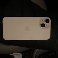 آيفون ١٥ عادي • ١٢٨ • بطارية ٨٨٪