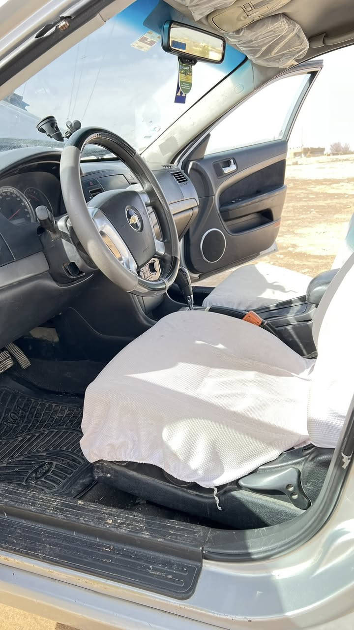 السلام عليكم
سياره أوبيكا 2008
رقم أربيل قديم سنويه صاقطه شرط التحويل 
الضرر نص باب وجاملغ خلفي وحالوب 
السعر 55 وبيهاا مجال (م )المو شراي لا يتصل  
اتصل :***********
