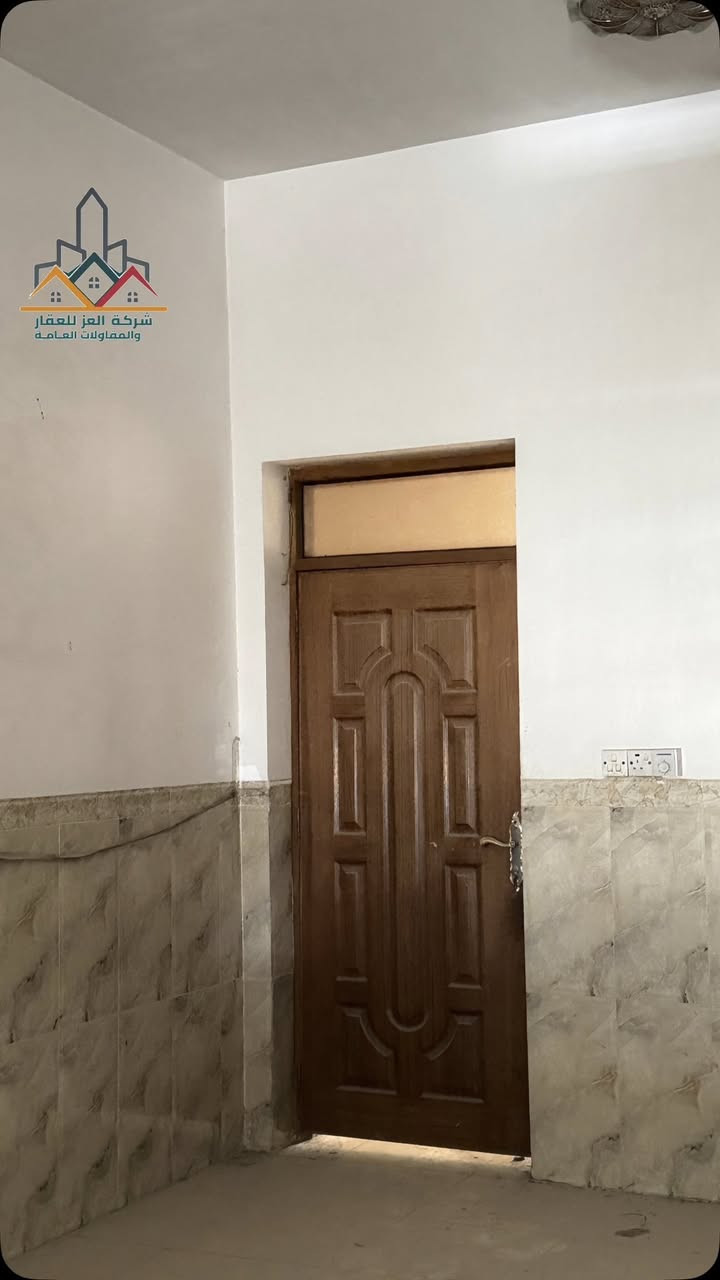 شقق سكنيه للايجار الحصوه حي الشهداء
شقق سكنيه للأيجار الحصوه حي الشهداء
تعلن شركة العز لمواطنيها في الحصوه عن شقق سكنيه للأيجار بأسعار تناسب المواطن 
 تبدء بسعر 175 الف للطابق الارضي
و150 الف للطابق الثاني 
الشقة السكنيه الواحده تتضمن غرفة نوم+صاله+حمامات+استقبال+مطبخ بمساحات كبير وواسعه جداً 
(الطابق الاول)

(الطابق الثاني) يحتوي على 2 غرف نوم +صاله+استقبال+حمامات+مطبخ 
للتواصل والأستفسار اكثر التواصل معنا عبر الارقام التالية ***********📞
***********📞
او زيارة موقعنا 📍الحصوة حي الشهداء مقابل مجمع المسك للتسوق المنزلي
