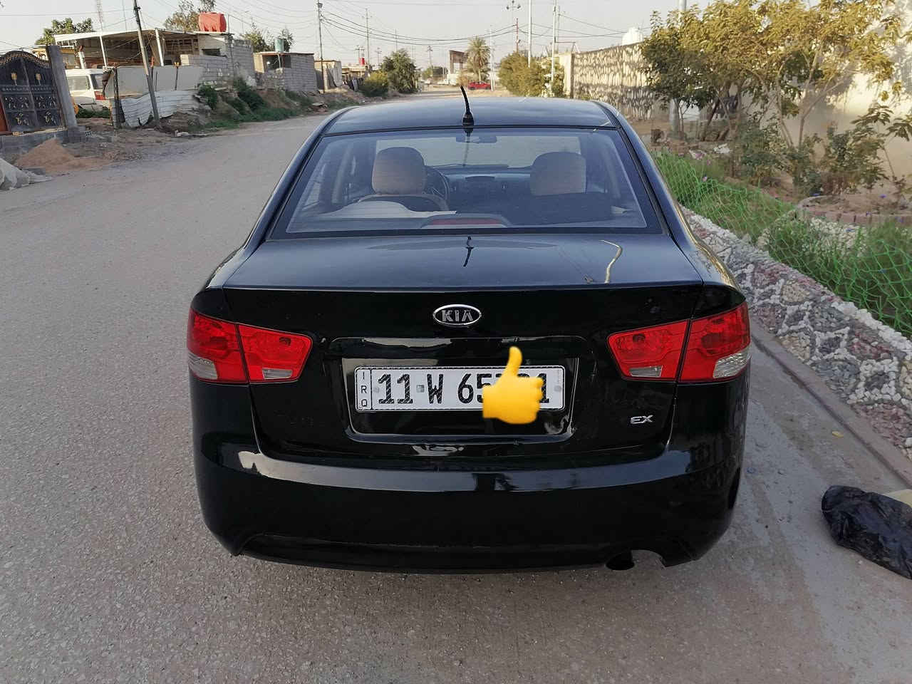 السلام عليكم سيراتو موديل ٢٠١٢ خليجي محرك ١٦٠٠ بغداد انكليزي باسمي جاهزه من كلشي بيه قطعتين صبغ اثر شخوط والباقي مكفول السعر ٨٨ وبيه مجال العنوان بابل المحاويل ***********
