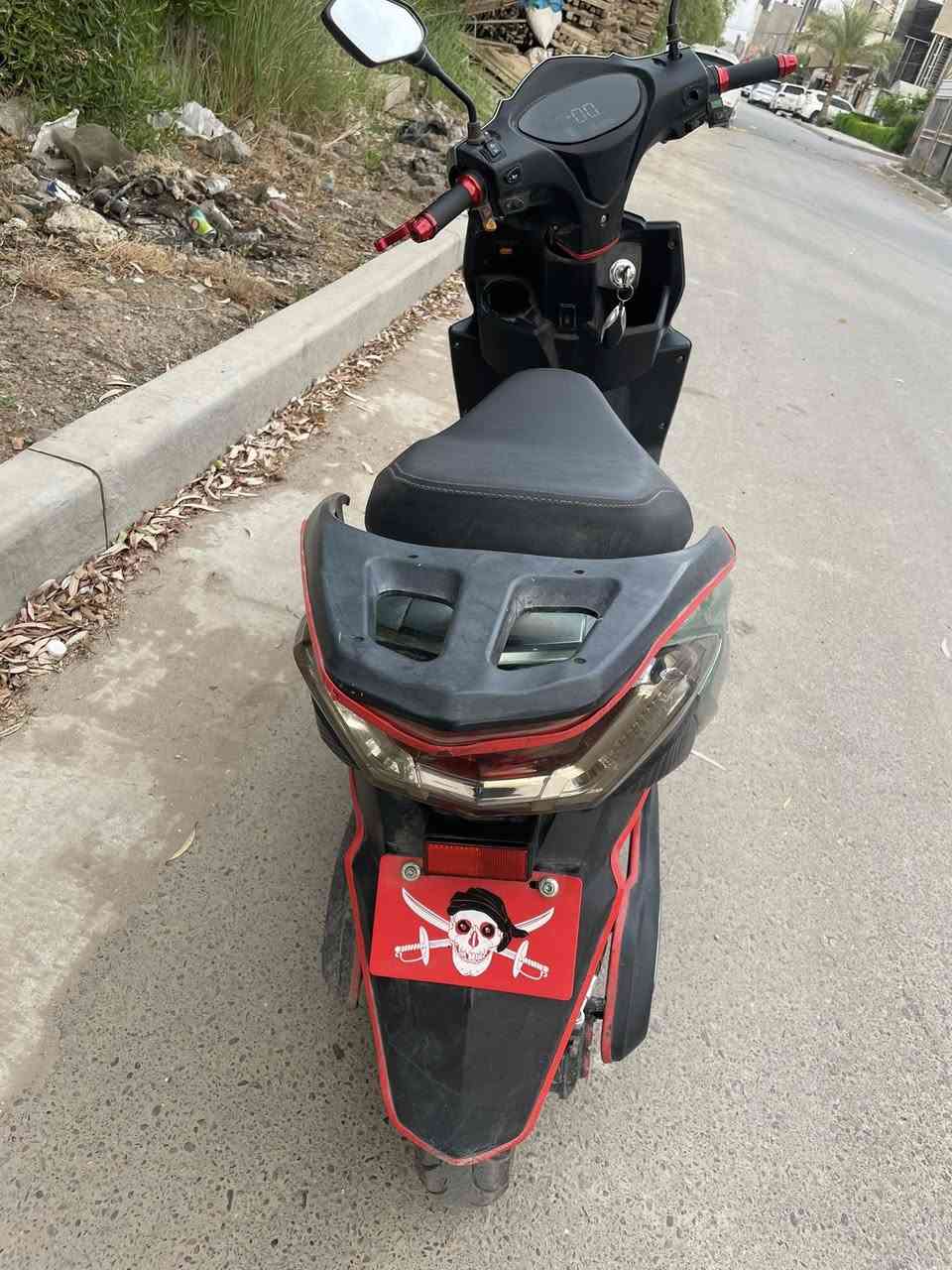 🛵دراجه شحن سكنس 2024
🧵ملف 1500
🟰3 سرعات بمعدل 85 الحقيقي 70 كيلومتر
🔋6 بطاريه استهلاك معدل 75‎%‎
ماشيه 6.900 كيلو متر
🔌كهربائيات شغال
لايت LED زنون عالي
الدراجه نضيفه سعرها مناسب 
اقرا المواصفات زين السعر خاص.


**إذا كنت صاحب هذا الإعلان وتريد حذفه لأي سبب، رجاءا أرسل رسالة إلى الدعم الفني**