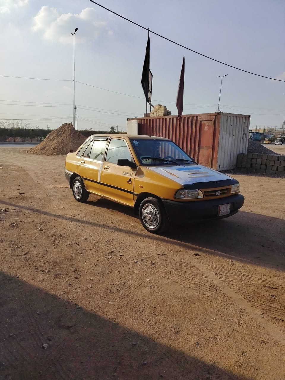 السلام عليكم للبيع سايبه موديل ٢٠١١ رقم بغداد سنويه ٢٨  مصفره هيه وغرامات مكينه كير خير من الله سياره تخبل حلوه شوصي بلاديه سياره أحله من صوره تخم تير بيهه خياسات بس دوير الوره تلكيطات السعر ب ٢٣ بيها مجال عنوان بابل سدة الهنديه رقم الهاتف *********** تصل
