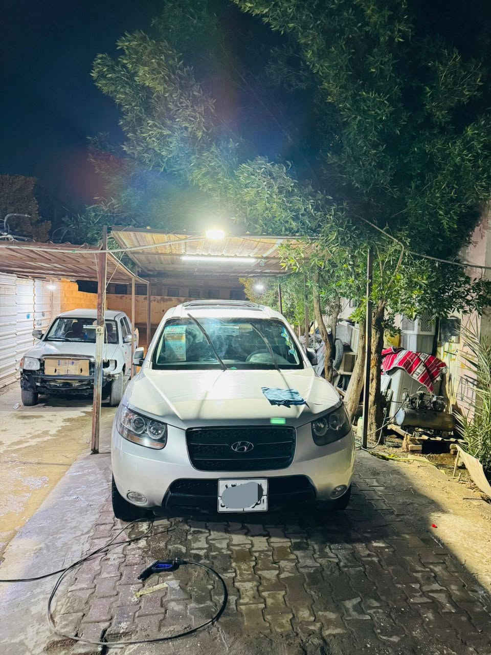 السلام عليكم سنتافي 2009 كاز سوبر جارج حصه كاز بكل العراق  كصه وحده والباقي كفاله دخول جديد كير محرك تبريد كهربائيات تخم تاير حداديه جديده. متومه طبق الاصل شمالي . مكان ميسان العماره للاستفسار ***********
