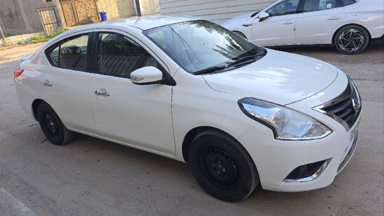 نيسان صني 2025 سيارة نضيفة جداً ورقم مميز كير ومحرك وحدادية كفاله تبريد ثلج قطعتين 4 جام كهرباء ماشية 39 الف كم السيارة بأسمي تحويل مباشر
السعر 120 وبيها مجال


**إذا كنت صاحب هذا الإعلان وتريد حذفه لأي سبب، رجاءا أرسل رسالة إلى الدعم الفني**