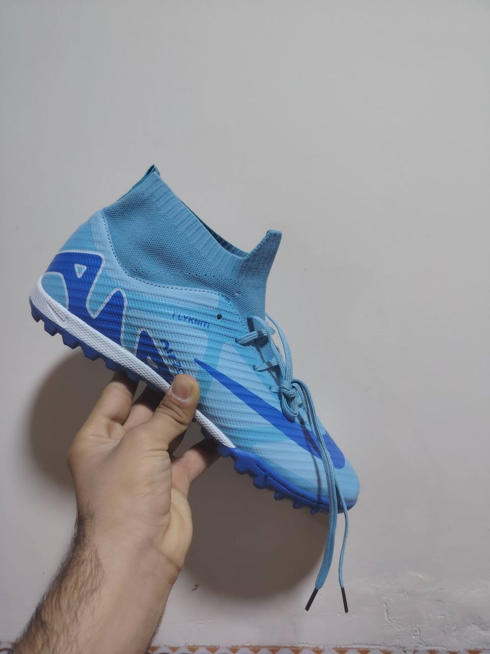 فيتنامي شرط الفحص امام المندوب متوفر توصيل لكل انحناء العراق السعر بل خاص اي قطعة وسعرها


**إذا كنت صاحب هذا الإعلان وتريد حذفه لأي سبب، رجاءا أرسل رسالة إلى الدعم الفني**