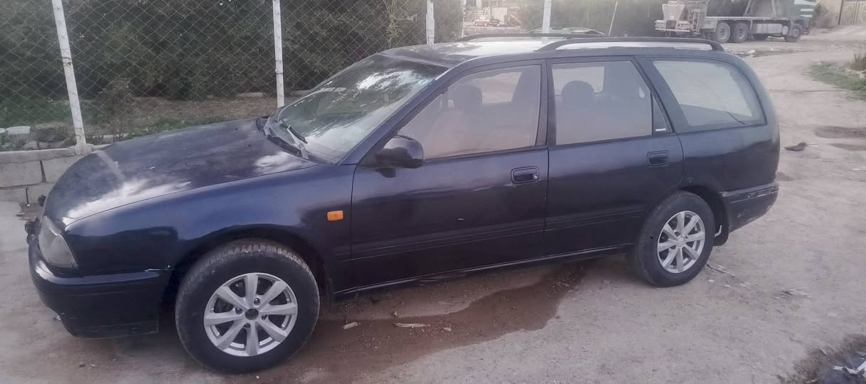 نيسان برايمر موديل 1991 سعر 27 وبيها مجال مكان كركوك دفتر بانزين ***********
