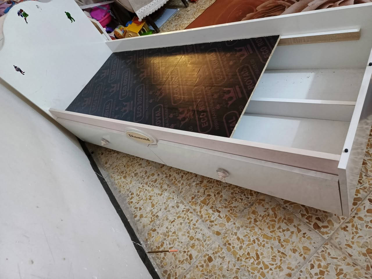 عرفه للبيع وسرير


**إذا كنت صاحب هذا الإعلان وتريد حذفه لأي سبب، رجاءا أرسل رسالة إلى الدعم الفني**