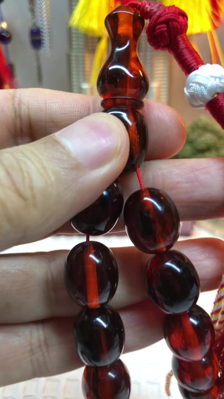 السلام عليكم
عروض رمضان 
مسباح سندلوس ترتروك مساطب جراخه اسطه جهاد الفلسطيني خامه اصليه ذمه كركوشه خليجي قطعه اجمل من الصور 
الوزن ٨٠ غم القياس ١٤ * ١٧ العدد ٣٣ خرزه 
السعر ٢٢ الف شامل اجور التوصيل والسعر قطعي لطفا


**إذا كنت صاحب هذا الإعلان وتريد حذفه لأي سبب، رجاءا أرسل رسالة إلى الدعم الفني**