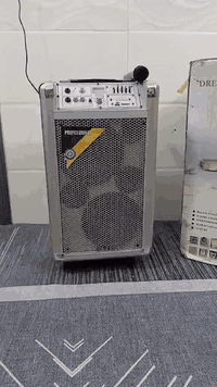 سبيكر للبيع
اتصال على الرقم ***********
