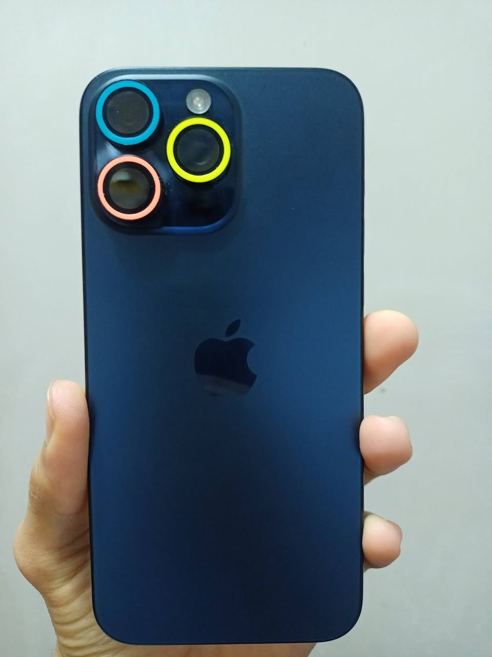 ايفون 15 برو ماكس ماستر الذاكرة 256البطارية 94 كامل ملحقات 
الجهاز مكفول بالكامل وسعره مليون و50 مكاني الكاظمية


**إذا كنت صاحب هذا الإعلان وتريد حذفه لأي سبب، رجاءا أرسل رسالة إلى الدعم الفني**