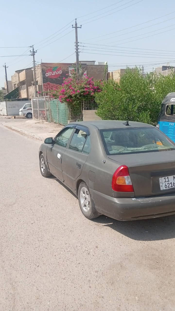 اكسنت فرنا موديل ٢٠٠١ مصبوغه عام سعر ٤٢ تبريد كامل بس مايشتغل رقم بغداد بسمي مكينه نضيفه اتوماتيك *********** /***********

