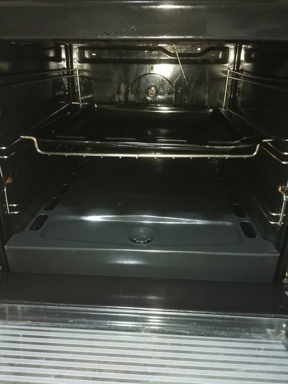 طباخ كريازي مصري شكل حديث ٤ مشاعل فرن دكمتين استيل أو شبه جديد شرط أو شغال على فحص ع


**إذا كنت صاحب هذا الإعلان وتريد حذفه لأي سبب، رجاءا أرسل رسالة إلى الدعم الفني**