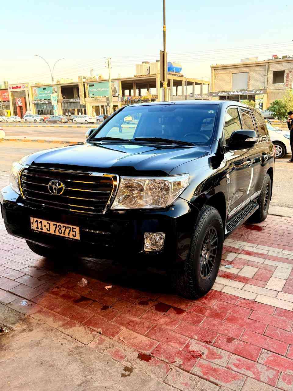 السلام عليكم للبيع تويوتا  لاند كروزر موديل 2011  ستينيه مكينه 5700 محرك V8
سياره جديده مكفوله كفاله عامه
فول 1/1 رقم بغداد بسمي تحويل ثاني يومً
سعر تصل ودلل
  ‭0780 000 9603‬
‭0771 749 8788
