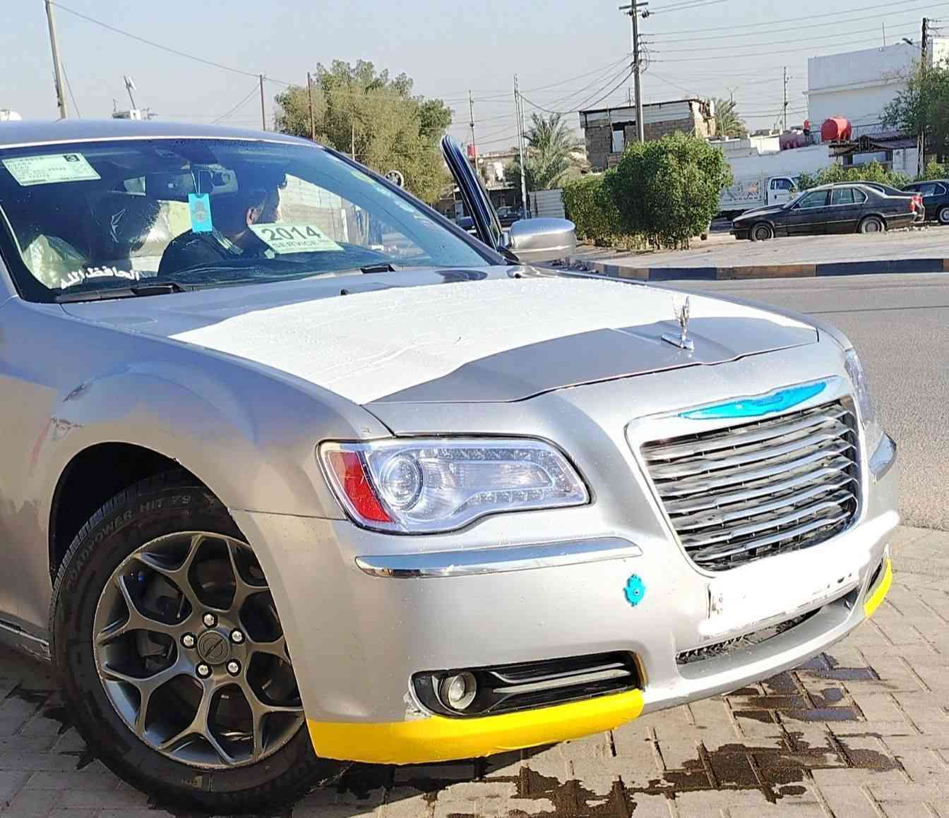 اوباما 2014اصل بليبل سياره كلش جديده فول عده الفتحه كير مكينه هيمي ذا مو 260 وخرسه مرجوعه تخم تاير حداده تبريد تدفه كامره ربع ماذب عليهه شاشه كبيره كشنات كهربائيه دواخل عسلي كصه جنطه شغل بجات وعوازل ماتبين مكصوصه متومه طبق لأصل شرط حاسبه واجها سياره جاهزه طك سويج وطلع وين مايعجبك السعر 63مكاني بصره


**إذا كنت صاحب هذا الإعلان وتريد حذفه لأي سبب، رجاءا أرسل رسالة إلى الدعم الفني**