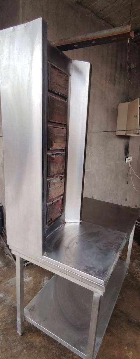 السلام عليكم شوية كص للبيع السعر ٥٠٠وشويت الهمبركر ١٥٠


**إذا كنت صاحب هذا الإعلان وتريد حذفه لأي سبب، رجاءا أرسل رسالة إلى الدعم الفني**