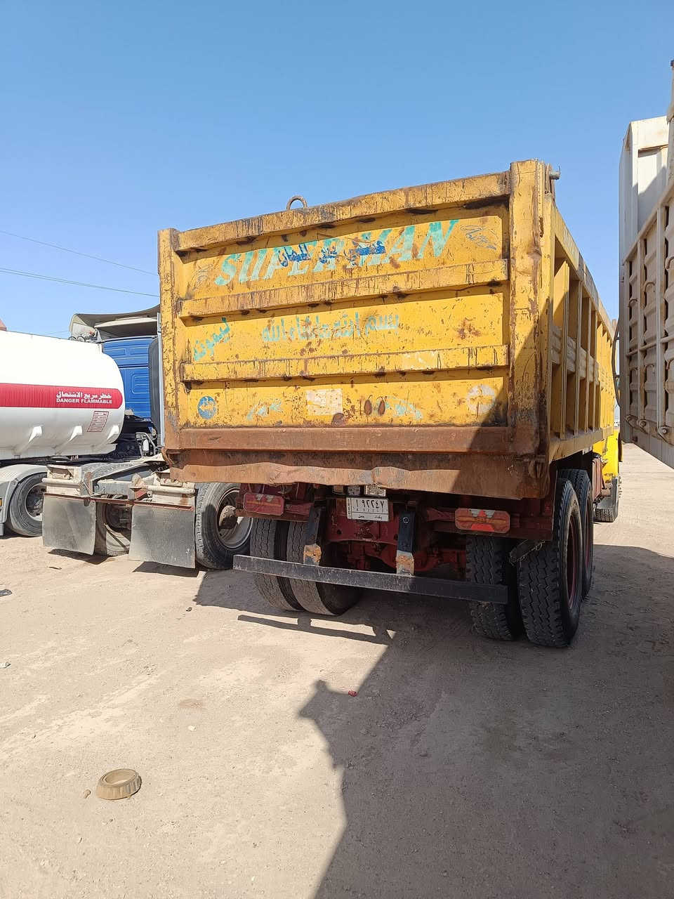 سلام عليكم
للبيع او مراوس سكس علم مان
 موديل 82 رقم بغداد الماني تحويل 
مكينه سوبر حديث
 كير 130 فقصه
 مجموعة نص بولبرن جبير
 تخم تاير 
السعر 18 وبيها مجال للشراي 

معرض العراق لبيع السيارات والآليات الثقيلة 
الانبار ـ الفلوجه معارض الخط السريع 
*********** - ***********
