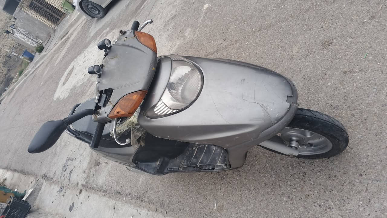 السلام عليكم دراجه سبيسي للبيع تجفيت جديد شغاله كلها جديد نكرة سلف  400وبيها مجال مكاني الشعب حي البساتين رقم ***********
