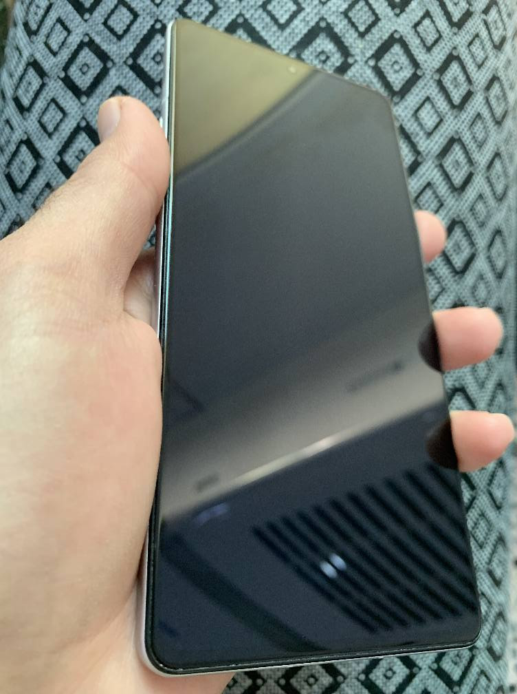 Redmi k40 Gaming
ram 12+3
Storage 256 GB
Charg 67 wat
nrx 120 $$$
kaml ashya
hamu shteki biladi nakrawaya 
Haybi mobilaka kamek xwar bwa w pshti shkawa lawenakash dyara 
nawnishan ranya 
***********
هەموو شتێکی بیلادی ،نەکراوەتەوە 
حەیبی موبایلەکە تەنها کەمێک خوار بووەو پشتی شکاوە لەوێنەکەش دیارە
ناونیشان ڕانیە رانية, السليمانية
