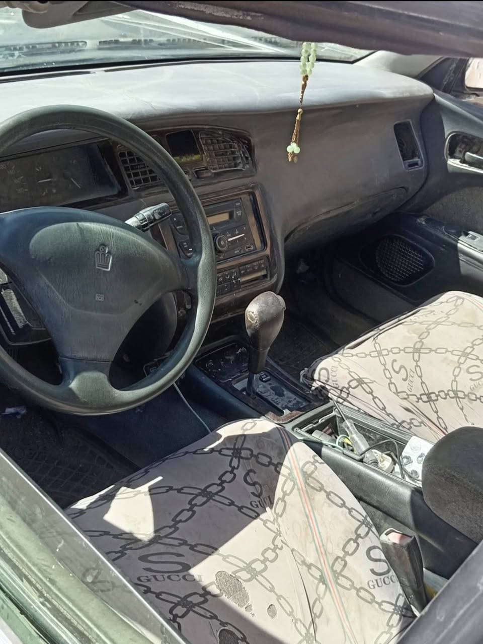 بطه فصل لون زيتوني مديل ٩٤
رقمها بصره سنويه النهاية ٢٩ باسمي 
كير مكينه خير من الله 
حداديه صفر 
سياره نقل بدنه  
سياره محتاجه تنضيف بخاخات وبلكات لان صارلي اهواي ما مبدلهن 
مكان سياره بصره جزيره باب الهوى 
ملاحظه سياره تنباع حدي ويا شهر يحول اهلا وسهلا ما يحور درب الحجز هذا اتفاقي من بدايه اليعجبه هذا الشي يخابرني وعلى راسي ما يحول لا يخابر 
سعرها ٣٤ جماعة جوه ٣٠ لا يخابر 
***********
