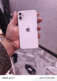 ايفون ١١ • ١٢٨ • بطارية ٨١