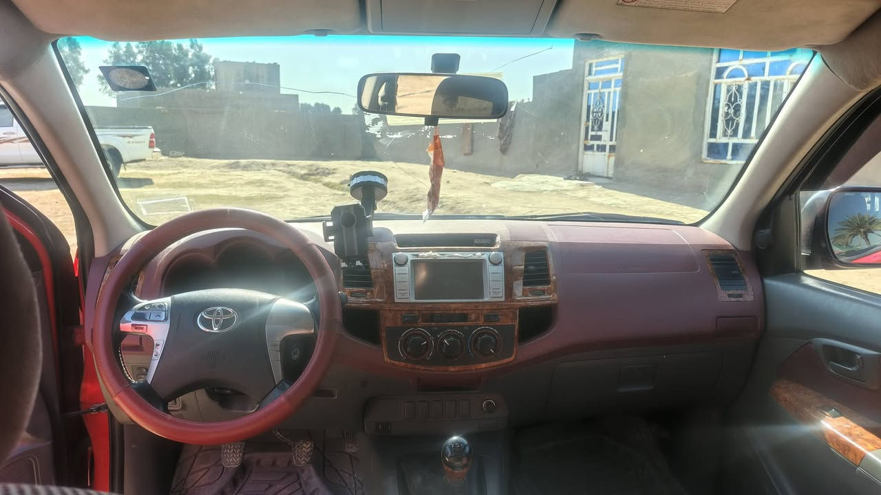 سلام عليكم ورحمة الله وبركاته سياره للبيع 2015كويتي اصل سياره مال جناي خير من الله رقم بابل دوالي محرك شركه حداديه تخم تاير مداور ويمت ميعجبك بيها تبديل جاملق امامي بدنه ما معوره صبق ذيل البدي مكاني بابل الخميسيه سنويه جديده ***********/////***********
