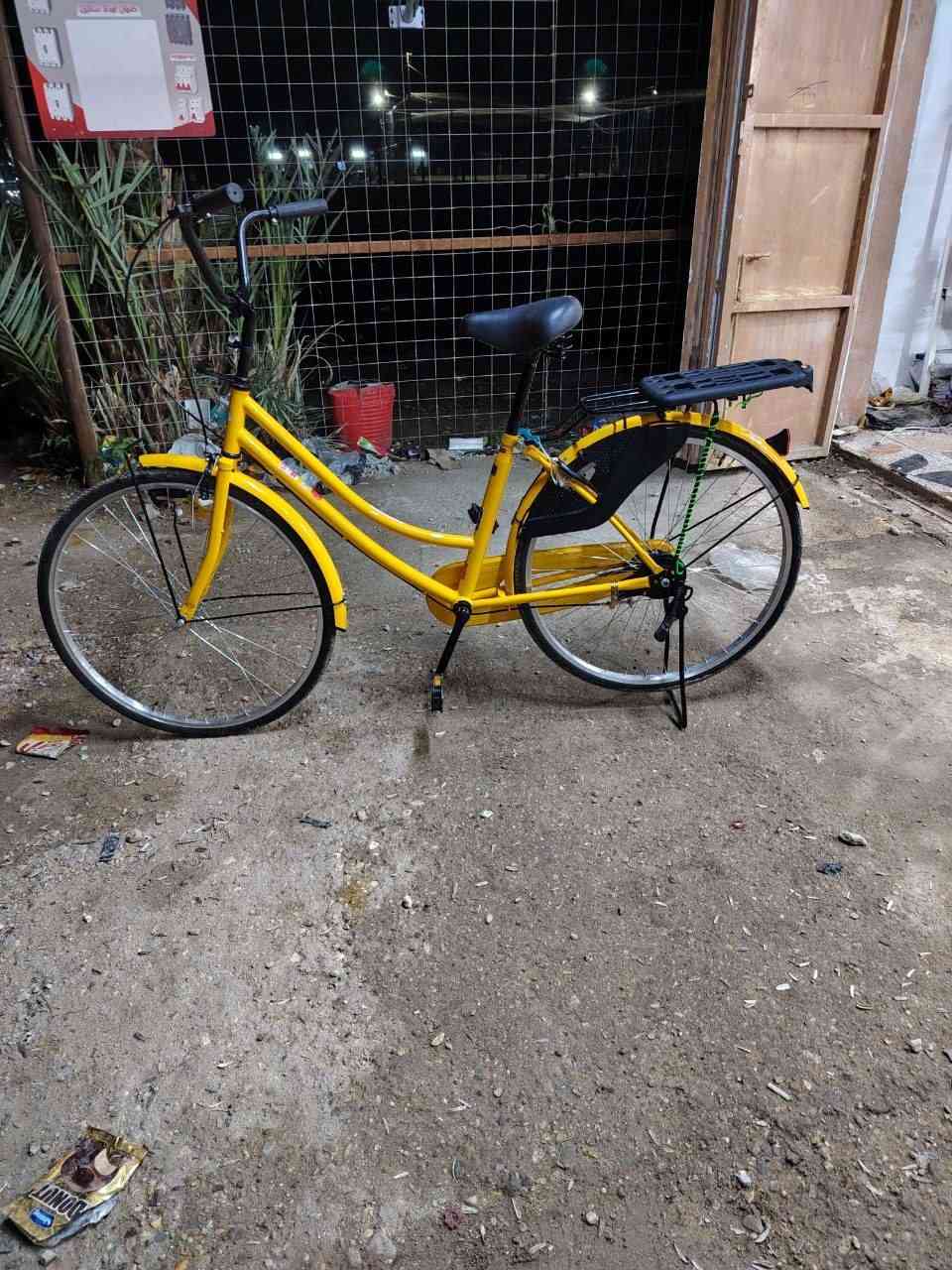 لبيع باسكل BD موديل 2021 الباسكل البارحه فتحته من النايلون اليريد جديد هاذه الجديد سعره 175 مكاني بابل الدبله منطقه الصفره هاذه رقمي *********** والمايعجبه سعره خل يعبر المنشور
