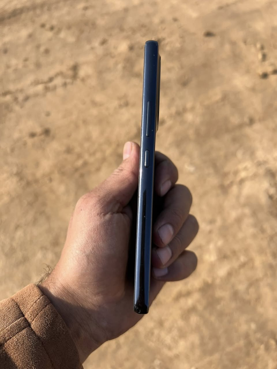 جهاز A53
ممفتوح نضيف جدآ
السعر 150 بي مجال شي قليل 
عنوان بعقوبه تقاطع الساده 
***********
