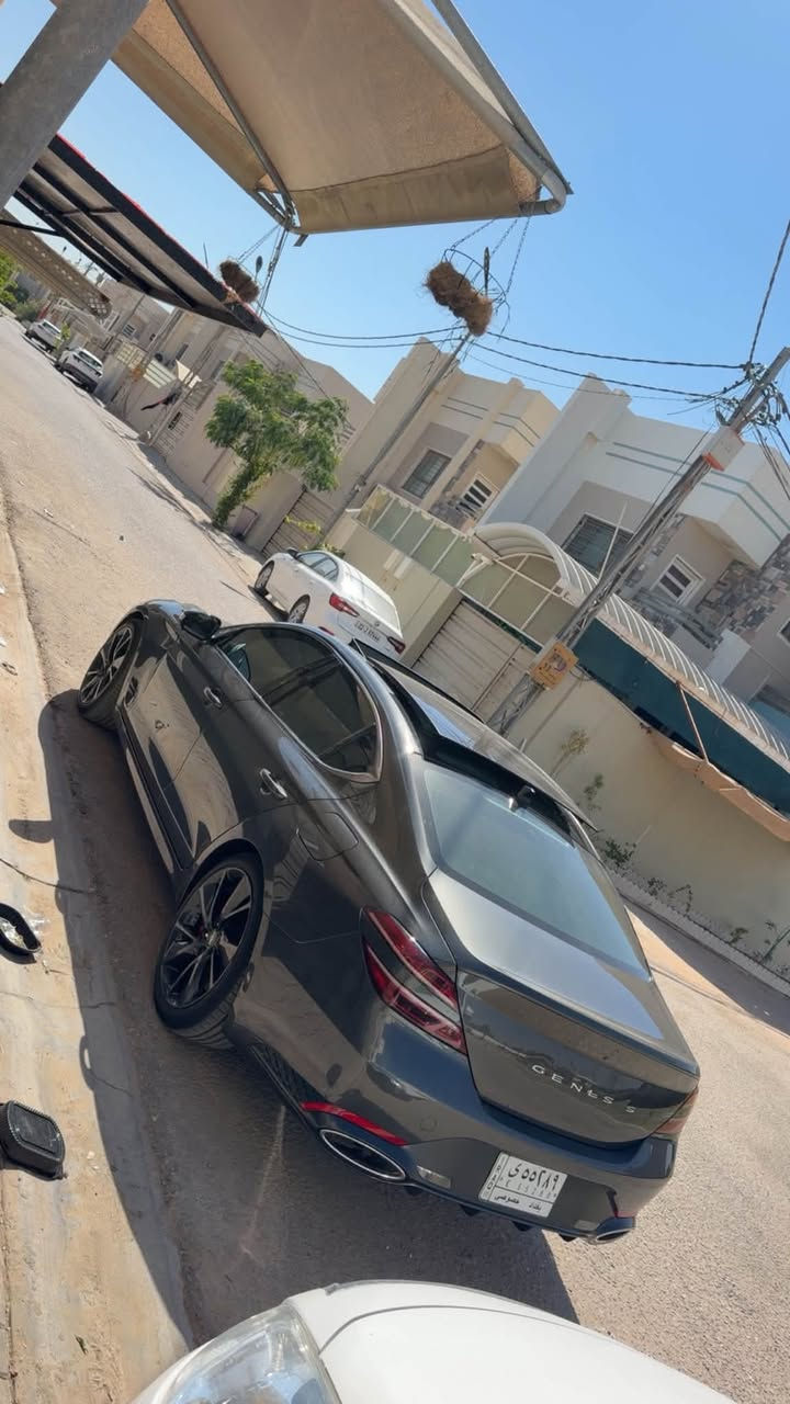 السلام عليكم
معروض للبيع
جنيسيس g70 برستيج 2022 فول مواصفات اعلى فئه
محرك 6 سلندر 3.3 توربو 🚀 
رقم بغداد تحويل ثاني يوم
ماشيه 53 الف بدون نقص نهائيا
حادث واضح بالصور بدون ايرباك وبدون شواصي ودواخل
مواصفات السياره بنوراما 
كراسي كهرباء وجلد وتبريد وتدفئه وخزن ومساج
5 كامرات ورادار امامي وخلفي وجانبي وتحديد مسار
سماعات ليكسيكون 15 سماعه
صوت كزوز بلادي 
السعر 173 ورقه وبيها مجال 
***********

