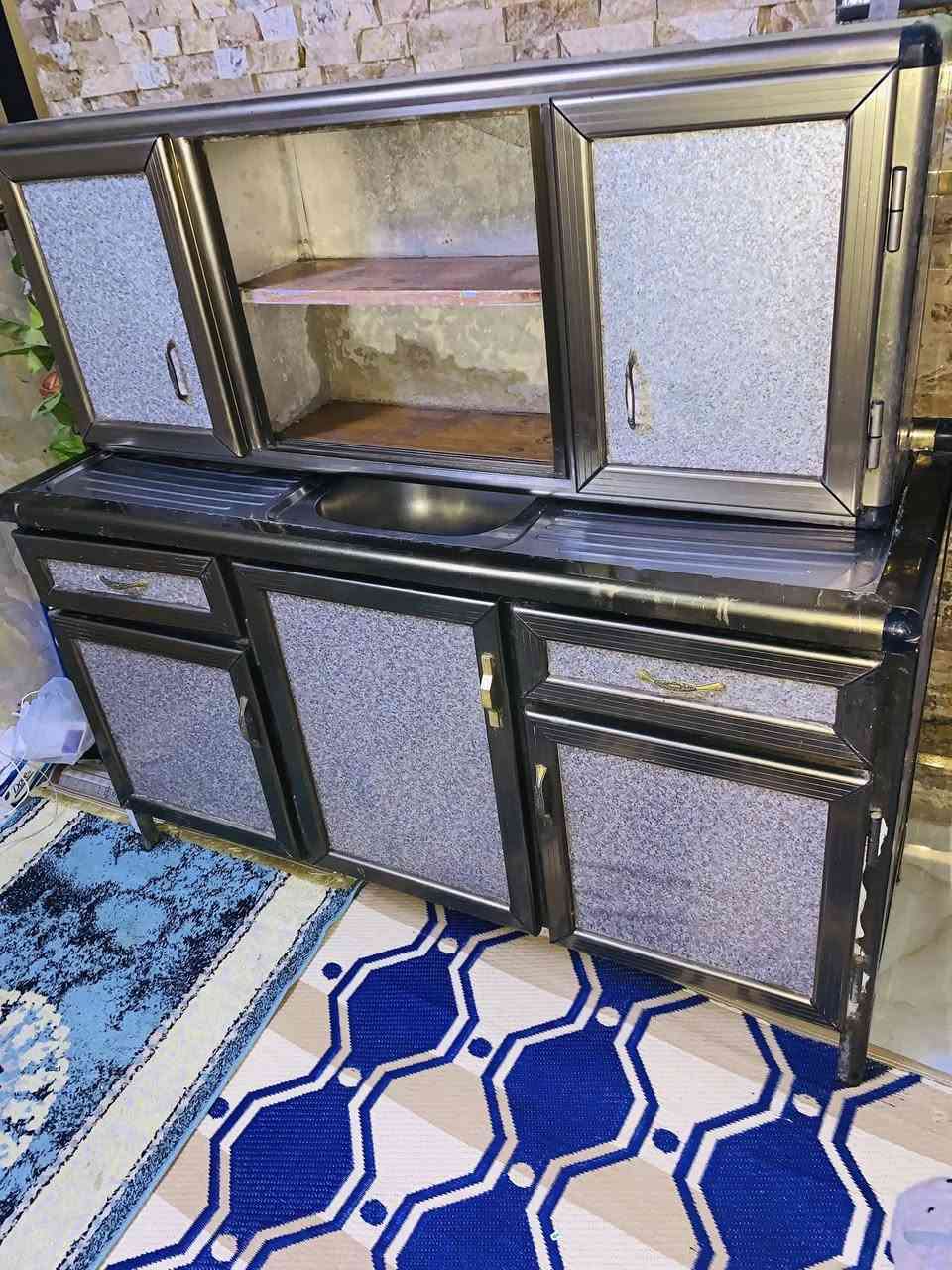 كاونترات مستخدم نضيف بسعار مناسبه مكان بغداد اكو توصيل شراي خاص او *********** بي وتساب
