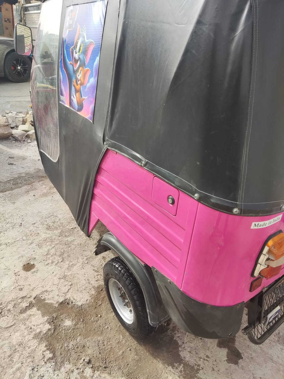 السلام عليكم ورحمه الله وبركاته
تكتك موديل 19 اوراق كامله تكتك كشر لا صبغ ولا معجون نظيفه 
مكينه مجفته شركه مكاني الشعب السعر 3وبيها مجال حك جيه 
*********** واتساب
