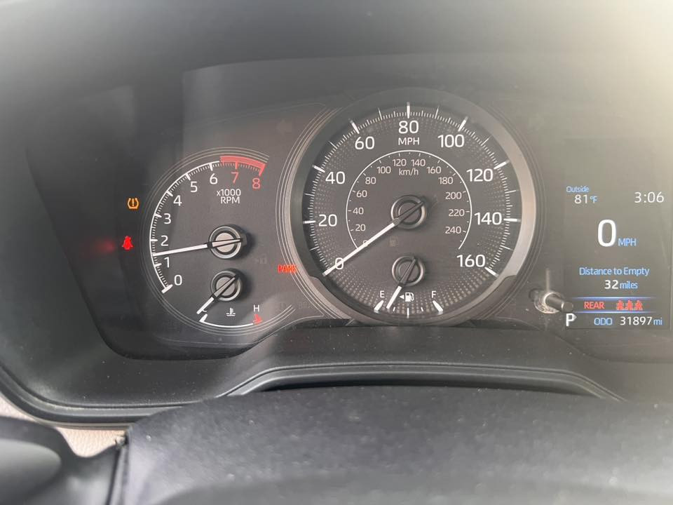 كورلا 2022
ماشية 31
ضرر بدون دواخل بدون ايرباك بدون صبغ 
تعديل بارد جامرلق السكن و جامرلق السائق 
صور الضرر داخل المنشور
السعر155
مكان السيارة كركوك 
***********
