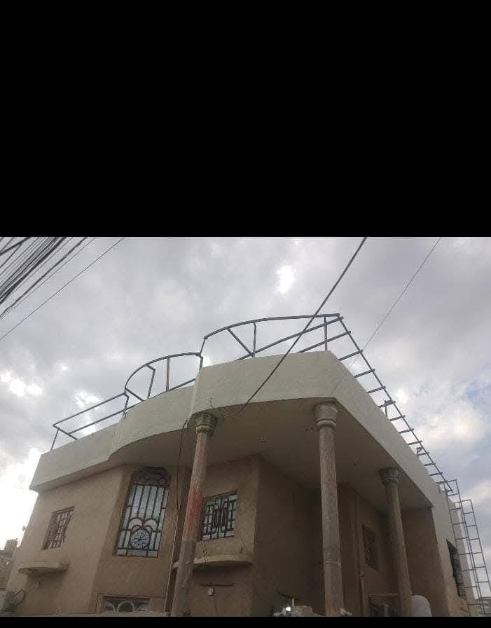 من أعمالي سقيفه وتسابي *********** علي الحداد البصره رقم *********** حداد متجول لكافة أعمال الحداده عنوان الورشه البصره حي بغداد ضهر العلوه العنوان الثاني ابو الخصيب
