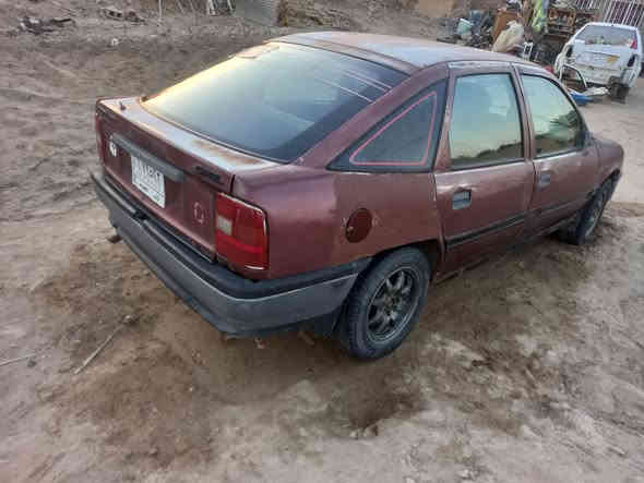 فكترا هاج باك
موديل ٩١
رقم انبار الماني مشروع وطني 
سنويه صارلها ٢٠ يوم من نتهت
راعيها بالبغدادي شرط تحويل 
محرك الفين شرط لاتبخير ولاتنقيص ولا صوت
كير اوتوماتيك 
صدر نظيف 
كهربائيات شغاله جاهزه 
تايرات نص عمر 
سياره بلاديه بدون ضربه فقط جارده 

غرفه جديده فراش سقف وبطاين بوب وارضيه ودوشمه كلها جديده
نقص بطانه باب سايق فقط

السعر ٢١ وبيها مجال

بيع نقد بدون مراوس 

المراسله على الخاص او الاتصال على الرقم 

***********

العنوان حديثه بروانه
