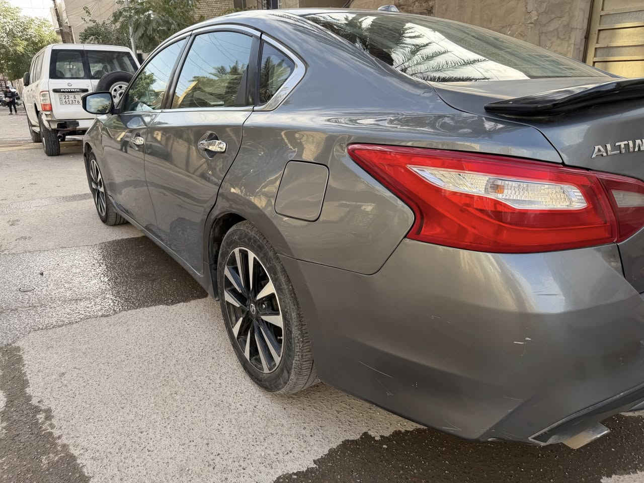 السلام عليكم
التيما 2018 للبيع ، رقمها بغداد بإسمي و شرط التحويل 
مواصفات SL معروفة ، حادثها بالصور 
السعر 118 وبيها مجال بسيط ، مكاني بغداد الجديدة 
***********
