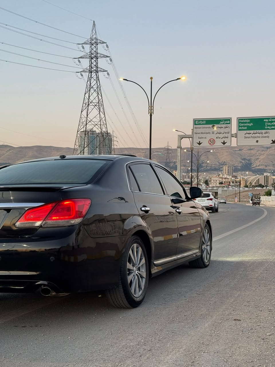 🚗 **بۆ فرۆشتن / للبيع** 🚗
بۆ فرۆشتن
2012 خلیجی
چوار تایەی لۆک 👌
یەک دینار مەسرەفی نییە.
گێڕ، مەکینە، بڕاوە بە شەرت
سەیارەکە کامل بۆیاخە بەڵام بە شەرتی ئەوەی هەستی پێنەکەی
سەنەوی تا 2027 تازەیە ڕەقەم هەولێر
بە شەرتی تەحویل و وەکالە
ڕەسمی سۆنەرەکەم داناوە
نرخ: 125$ (گەڵا)، کەمێک مەعامەلە
📞 ژ.م: ***********
➖➖➖➖➖➖➖➖➖➖
للبيع
موديل 2012 خليجي
أربع تايرات جديدة زيرو 👌
ما تحتاج ولا دينار مصرف (جاهزة من كل شيء).
الكير والمحرك والشاصي (القص) مكفولات.
السيارة مصبوغة بالكامل (صبغ عام) بس بشرط ما تلاحظه (شغل درجة أولى).
السنوية مجددة لغاية 2027.ڕەقم اربیل
بشرط التحويل والوكالة.
صورة فحص السونار مرفقة.
السعر: 125 ورقة (12,500$) وبيها مجال بسيط.
📞 رقم الهاتف: ***********

