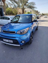 كيا صول 2016 امريكي لون ازرق  مكينة 2000 رقم بغداد جديد الانكليزي سنوي...