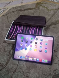 ايباد ١١ برو • M2 • ١٢٨