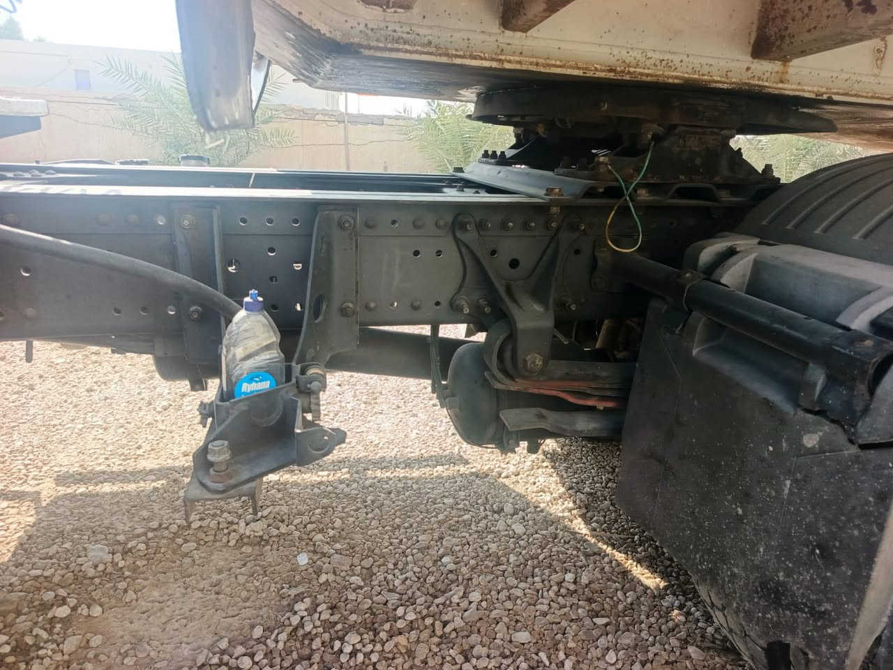 سلام عليكم.
اكتروز. تك.  سبرنك.  2004. بمديلها.
مكفوله كفاله. عامه. من. كلشي. تخم. تاير. مسجله. فلات. ذات جوانب متحركه. 
عربانه. ماموت. 4. دناكير. طول 12.60. متر. دناكير. 16. تخم تاير. راس وعربانه.  
الاستفسار تصال ع رقم ***********‏
