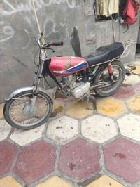 دراجه نامه كلك  ٢٥٠ قفل   الشراي علق وانه اراسلك لو تتصل 07869834419