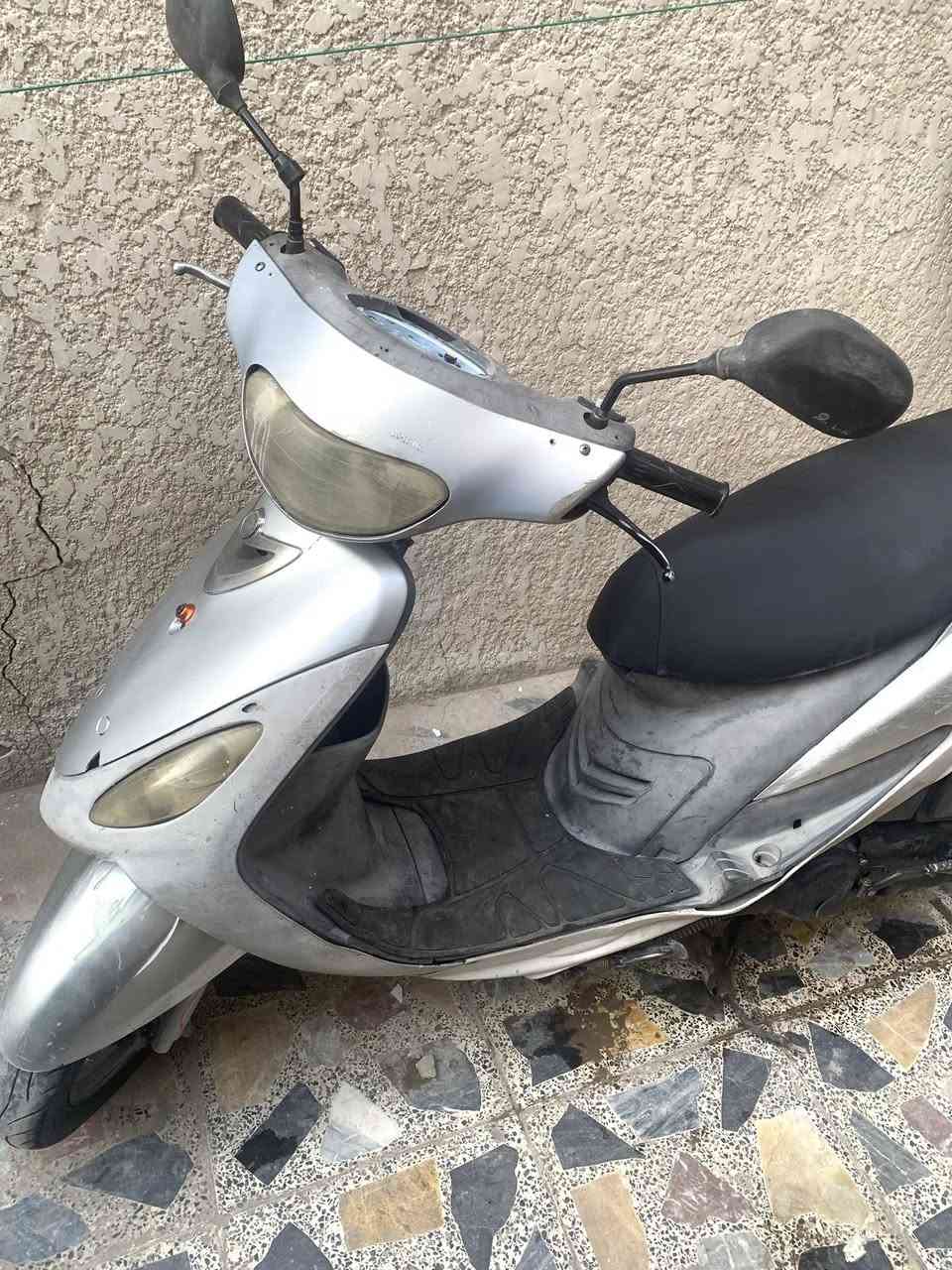 دراجه ماكس منغولي للبيع الدراجه كامله ما عدا الباتري 
السعر 500 بغداد. بلديات ***********
