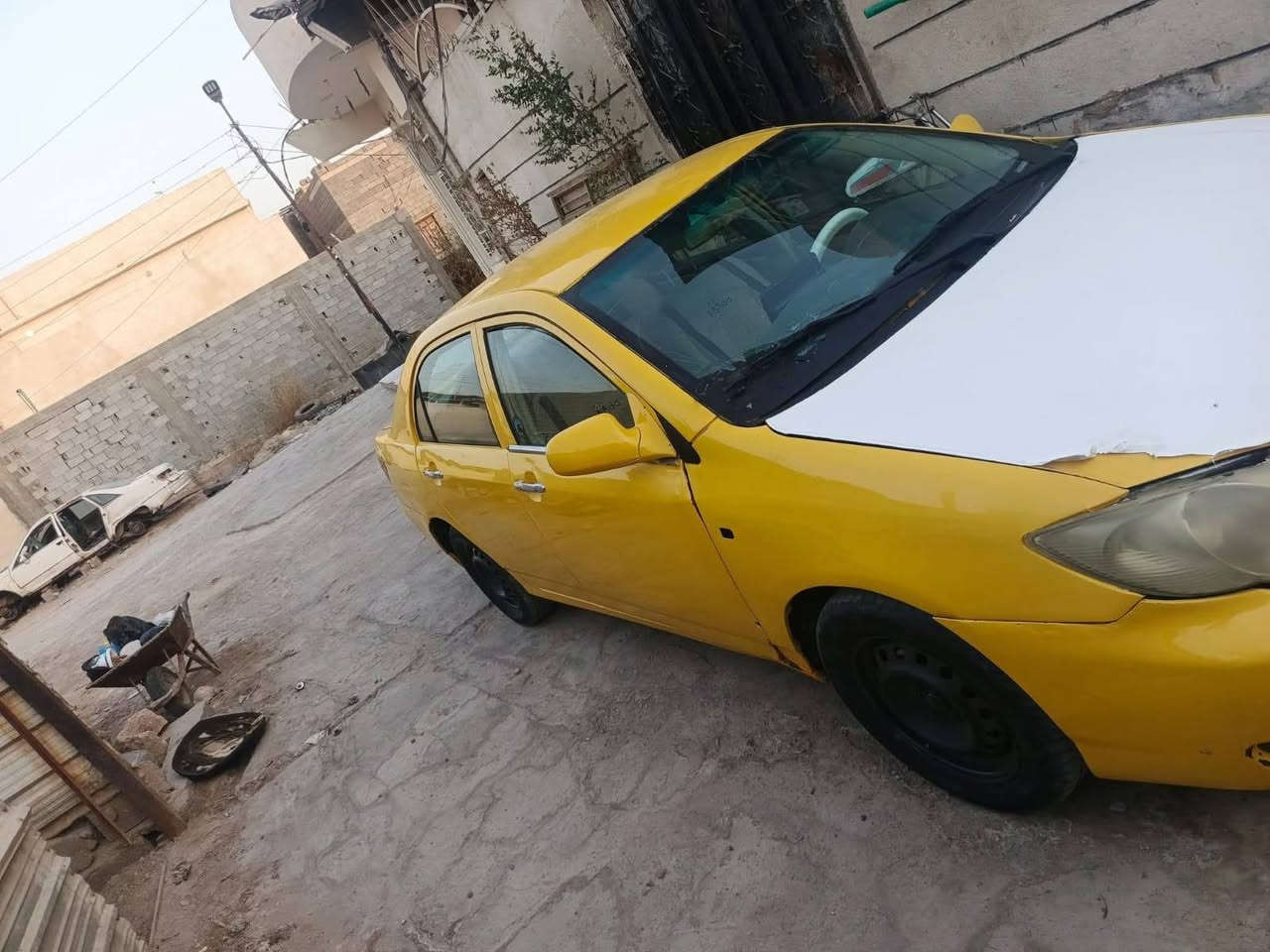 بي واي دي ٢٠١١ سنويه ٢٩ سياره مصبوغه عام بدون حادث جامه الاماميه مكسوره سياره جاهزه كير ٢ يفلت *********** رقم راعيه نظيفه تخم تاير محرك مكفول حداديه زينه انه مكلف بالنشر اخوان اقرو التفاصيل رقم بصره سياره بالبصره البصرة, العراق
