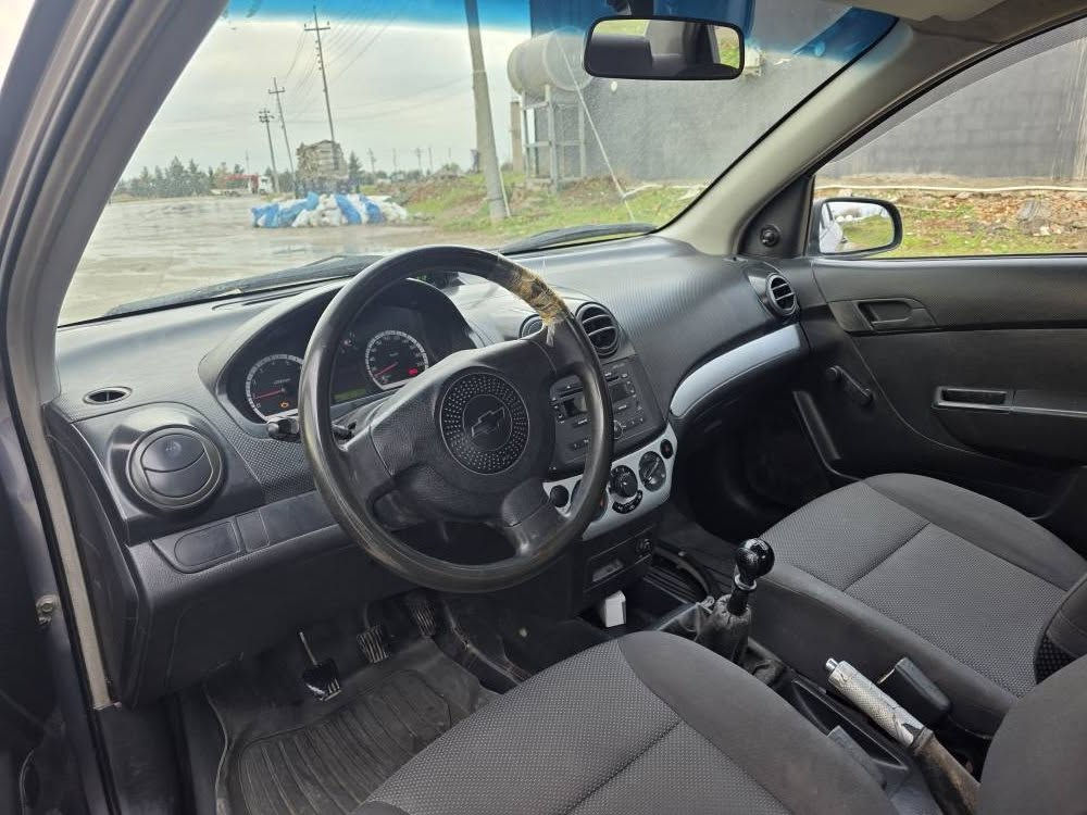 ئەڤیۆ 2009 گێڕ عادی
گێڕو مەکینەی لۆک
180کم ڕۆشتوە
تەبرید بەشەرت
سێ پارچەی دواوە بۆیاخ
سەنەوی تەواو بوە
تەحویلو غەرامە بەشەرت
چوار تایەی تازە بەسراوە

سیعر//49 گەڵاو کەمێ مەجال

شوێن//هەڵەبجەی شەهید
***********
*********** حلبجة, السليمانية
