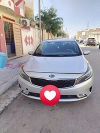 ٢٠١٧ • محرك ٢٠٠٠ • ماشيه ٩٠ الف