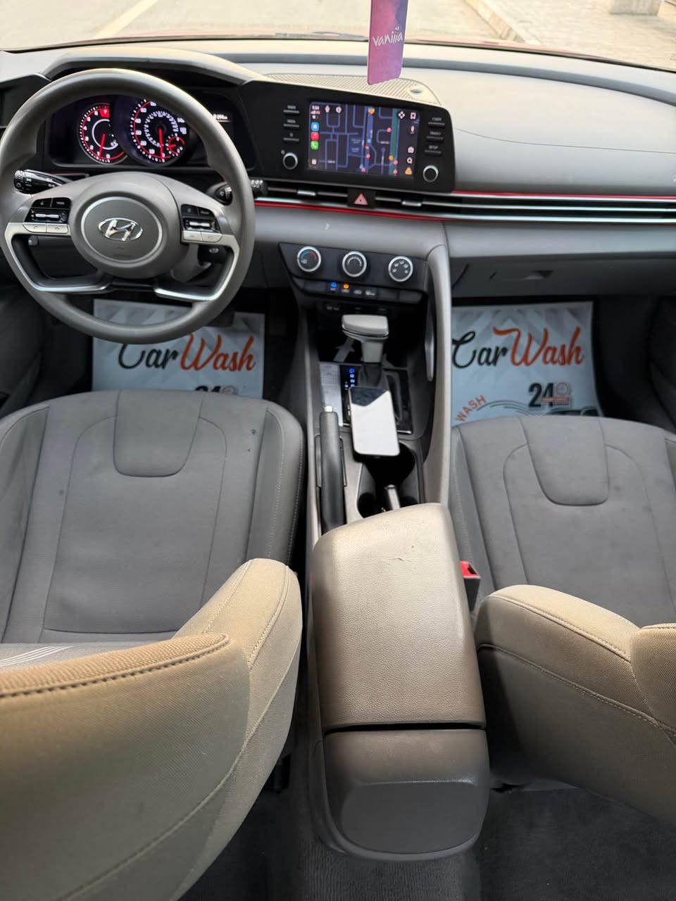 للبيع النترا 2023 
سياره بلاديه على ايدي صارله سنه كلشي بيه بلاد 
سياره ليبل واحد بدون صبغ بيه مكانات بارد 
ماشيه 60 تحويل مباشر محرك 2000 
توقف ذاتي رادار 360 درجه كل جوانب امامي خلفي  
ويل كب جبير تخم تاير جديد 
مكاني بل منصور 
*********** 
السعر 148$ بغداد, العراق
